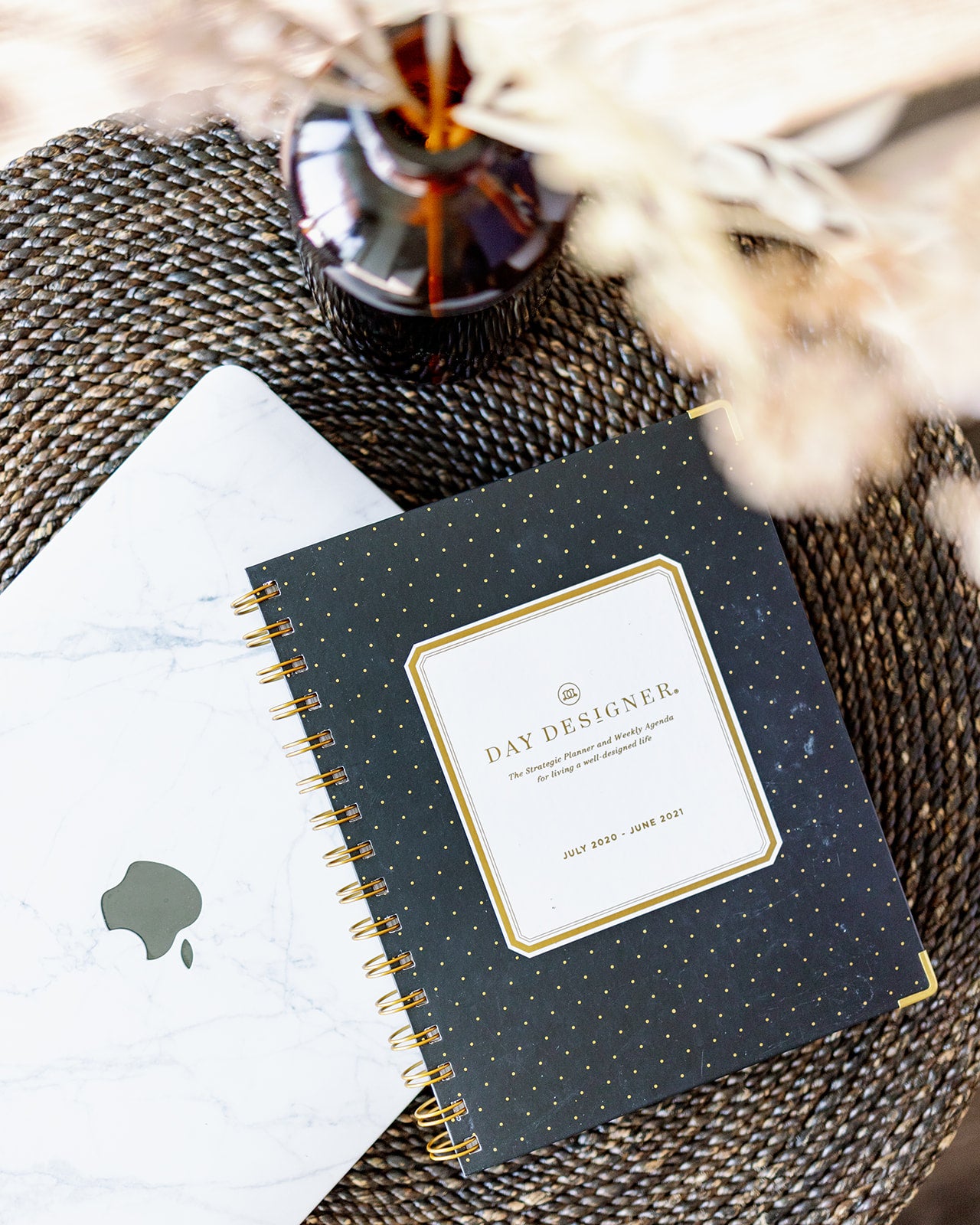 The Ultimate Virtual Wedding Planner