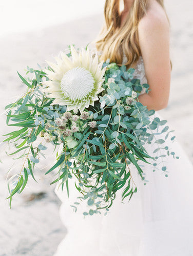Seaside Bouquet – Coastal Beauty in Bloom